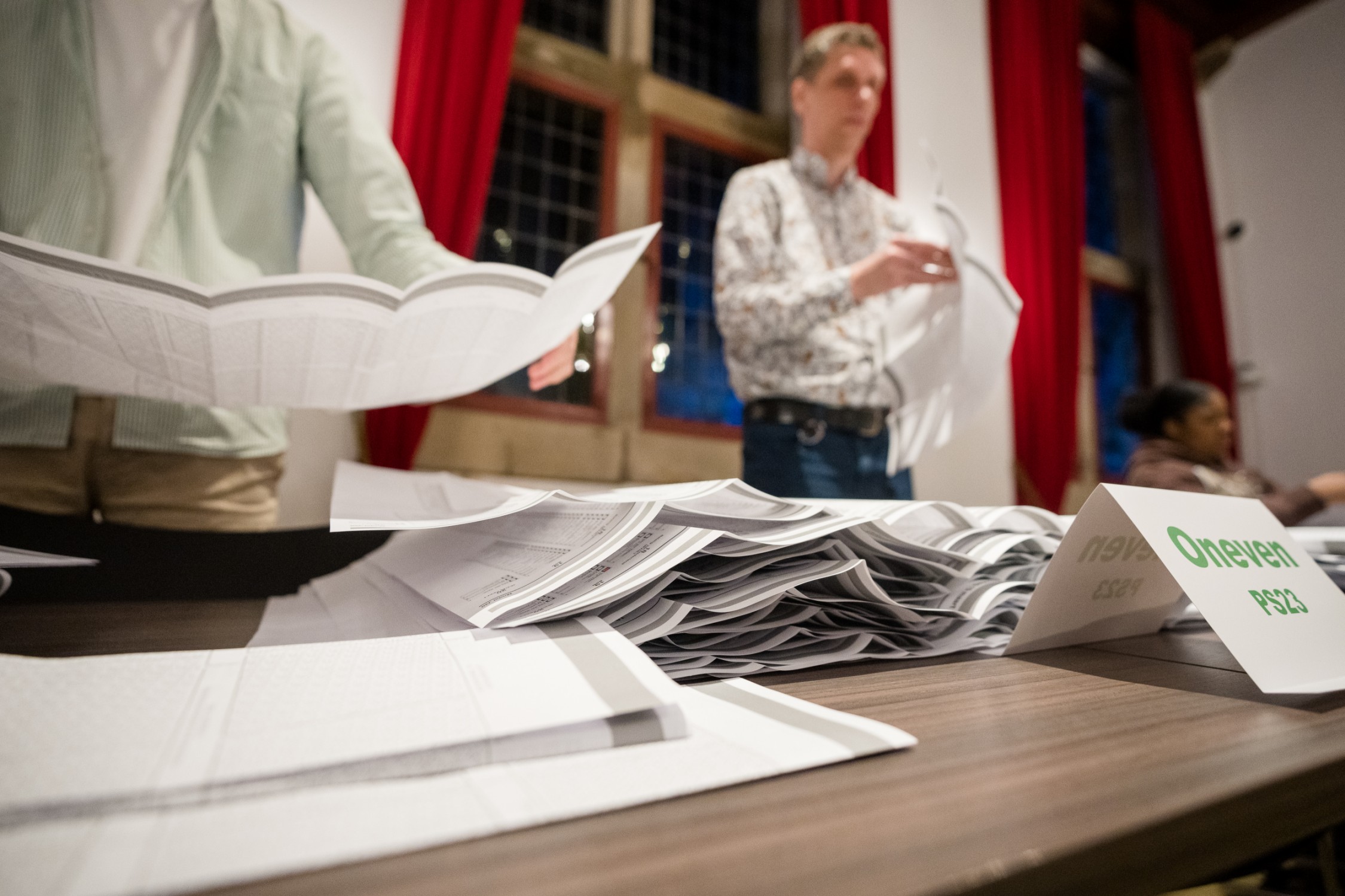 Het papieren telproces